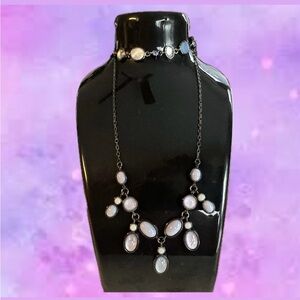 3 piece Jewelry Set -Earrings, Bracelet, & Necklace blue purply silvery Matching